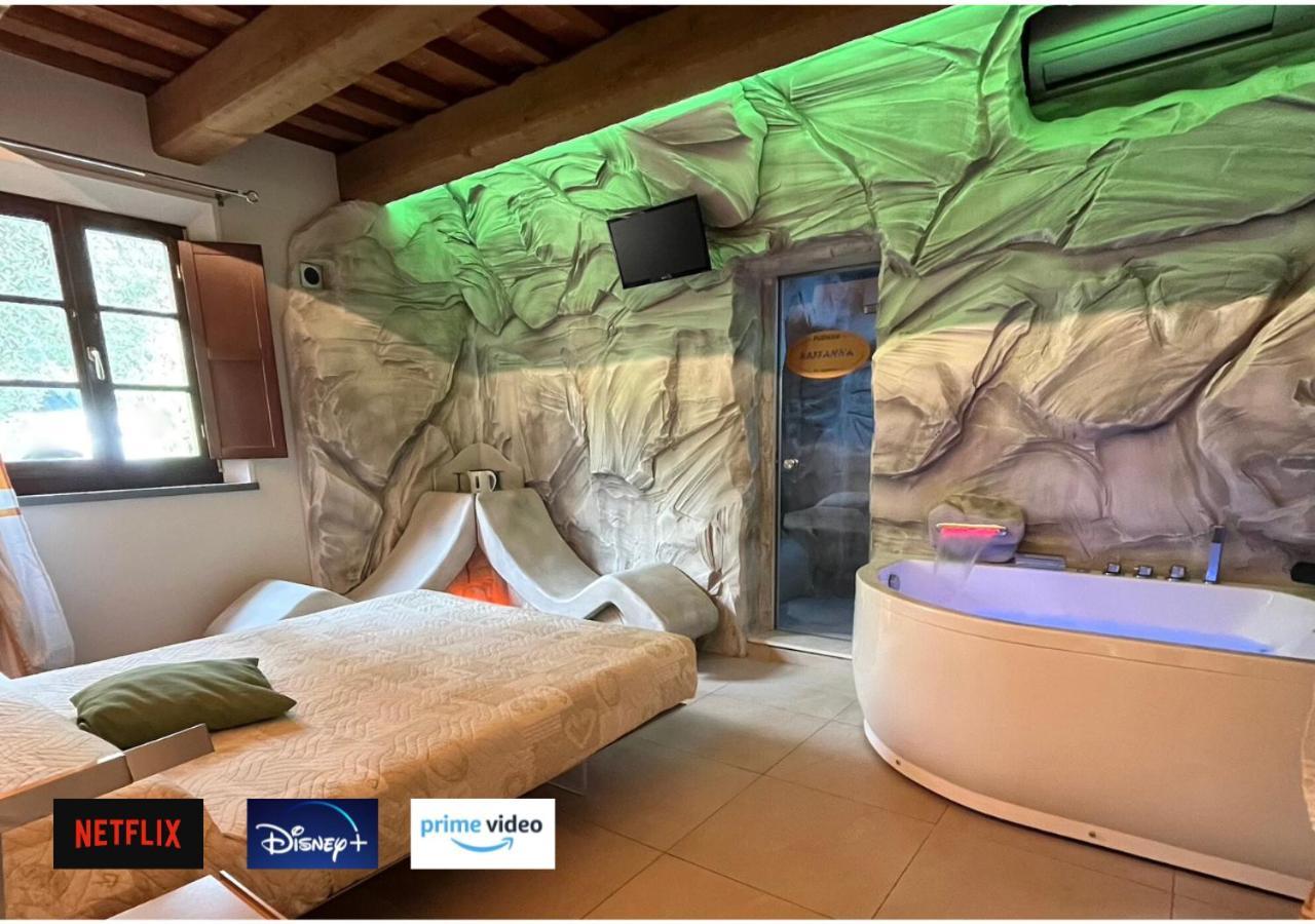 Podere Raffanna Ecologic House Massa e Cozzile エクステリア 写真
